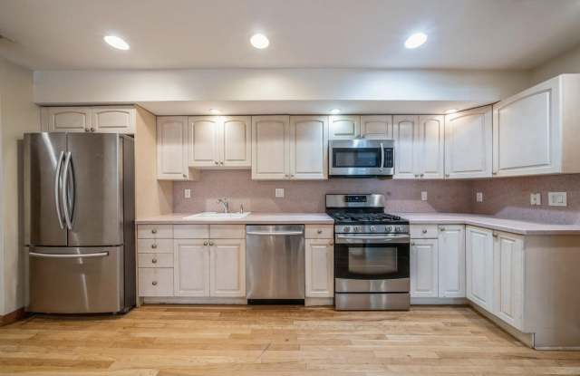 422 MONROE ST - 422 Monroe Street, Hoboken, NJ 07030 422 MONROE ST - 422 Monroe Street, Hoboken, NJ 07030