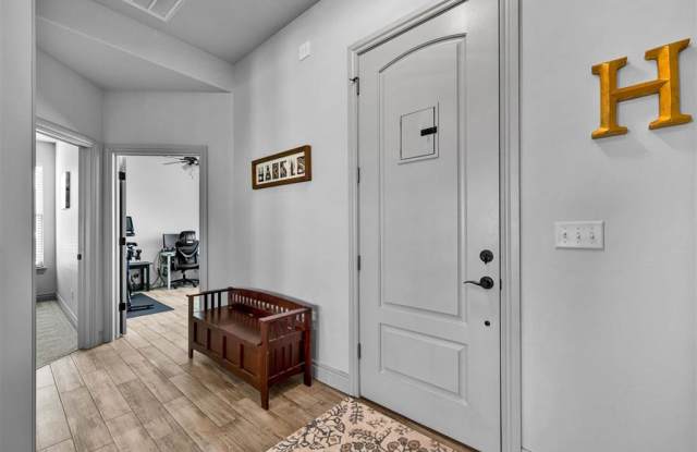 12422 Northeast Stone Ridge Lane Gallery 3