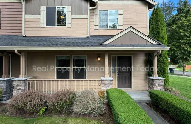 7316 Hayworth Avenue North East Gallery 3