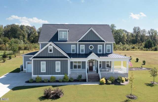 6209 Morning Glory Drive Gallery 2