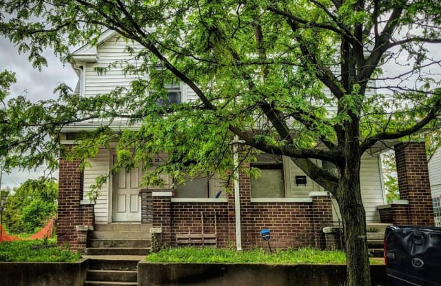 28 North Gladstone Ave - 28 North Gladstone Avenue, Indianapolis, IN 46201