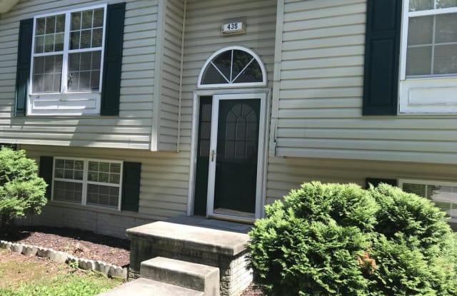 435 Timber Rd - 435 Timber Road, Glen Burnie, MD 21060