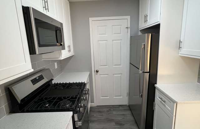 216 Hickory Court Gallery 2