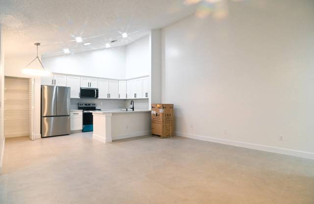 1148 Summit Trail Circle Gallery 2