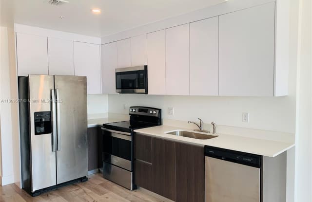 East River photos photos