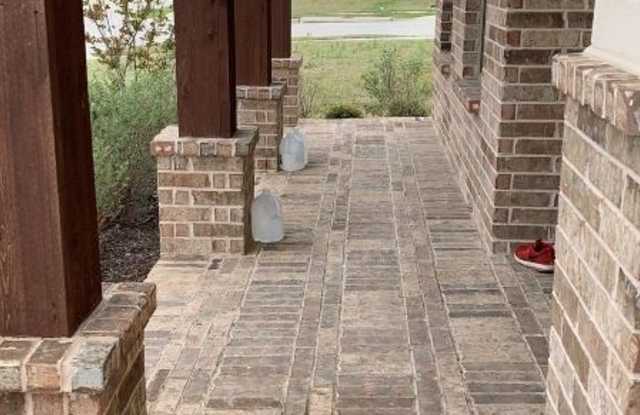 7447 Reverchon Dr - 7447 Reverchon Dr, Irving, TX 75063