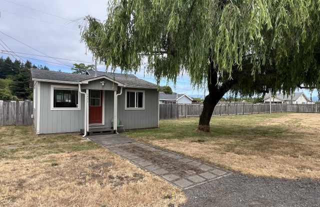 1757 Glendale Drive photos photos