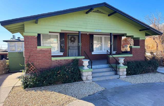 4406 Trowbridge Drive photos photos