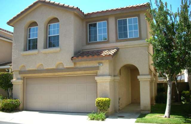 587 Hooper - 587 Hooper Avenue, Simi Valley, CA 93065