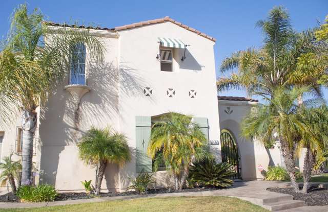 Rare 2-Story 1 Bed | 1 Bath Casita in Eastlake III – All Utilities & WiFi Included! photos photos Rare 2-Story 1 Bed | 1 Bath Casita in Eastlake III – All Utilities & WiFi Included! photos photos