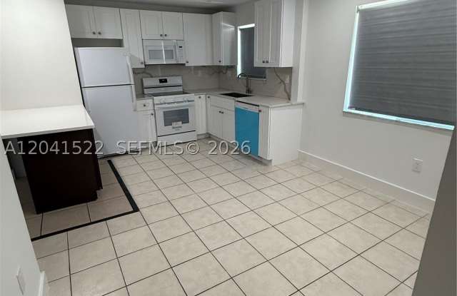 18602 SW 100th Ave photos photos
