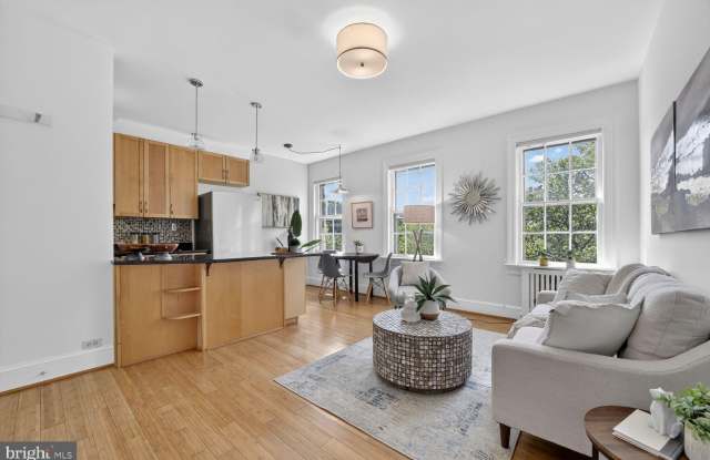 2707 ADAMS MILL Road NW photos photos