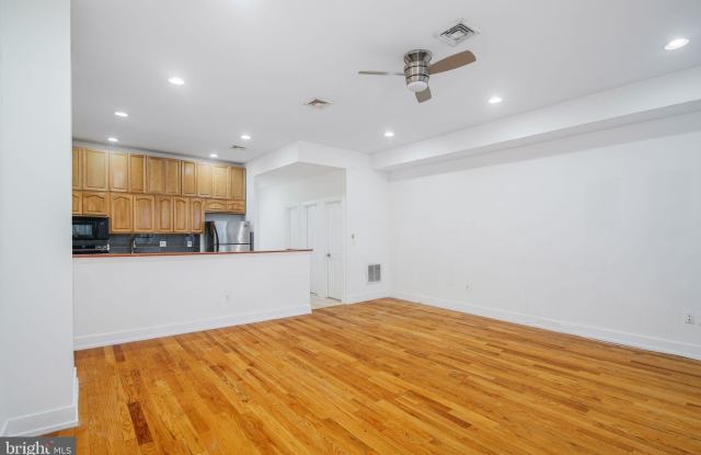 2218 FRANKFORD AVENUE photos photos