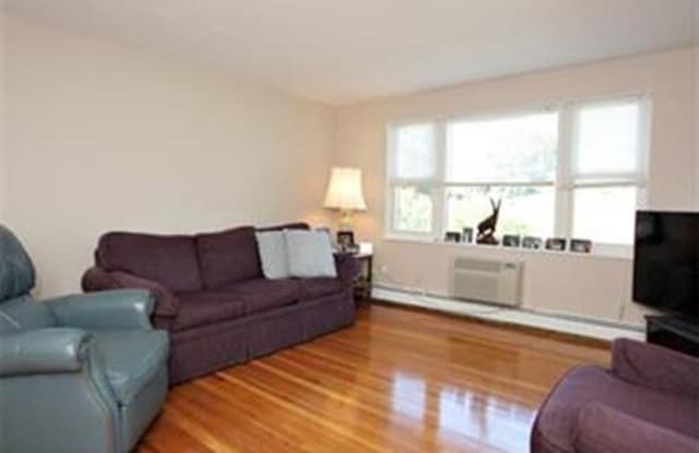 40 Whitman Rd - 40 Whitman Road, Waltham, MA 02453