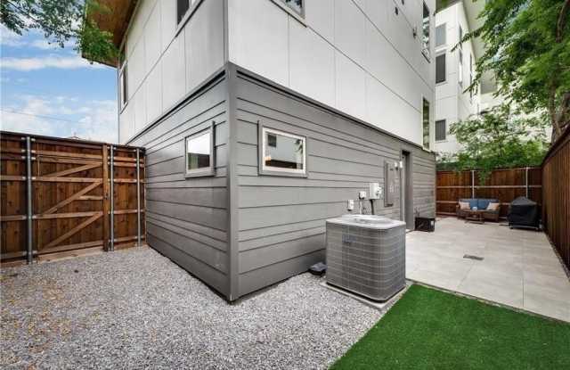 2451 N Garrett Avenue - 2451 North Garrett Avenue, Dallas, TX 75206
