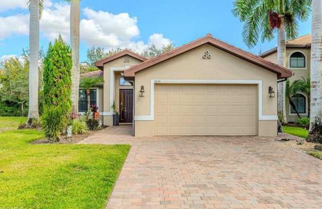 7859 Bucks Run Dr photos photos