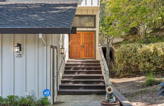 Spacious Sharon Heights Townhome with Exceptional Indoor-Outdoor Living Gallery 3