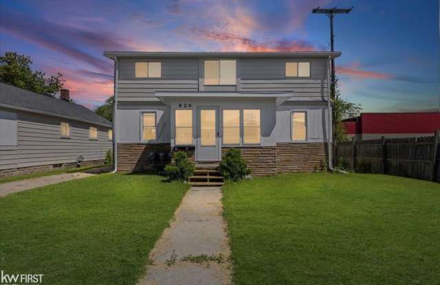 920 Premont photos photos