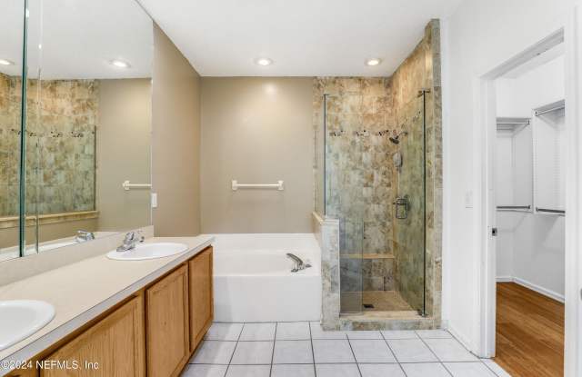 4232 RIPKEN Circle E Gallery 3