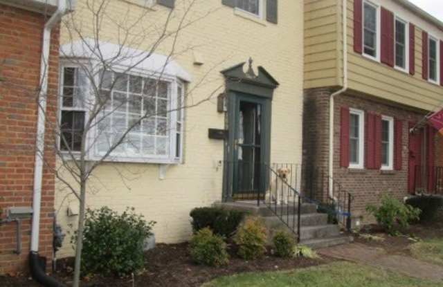 3 Bedroom 2.5 Half Bath Townhouse photos photos