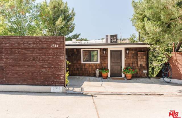 2344 Sunset Heights Dr photos photos