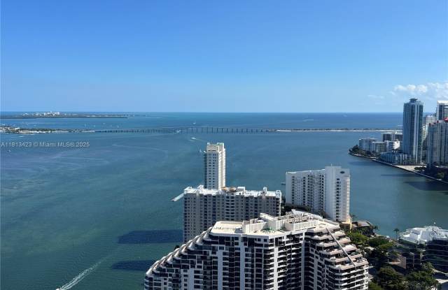 848 Brickell Key Dr photos photos