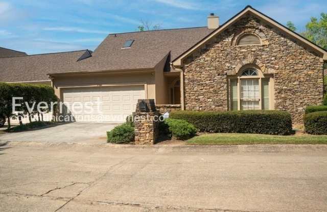 4580 Village Drive photos photos