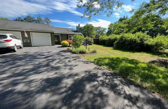 111 Stone Ridge Court Gallery 2