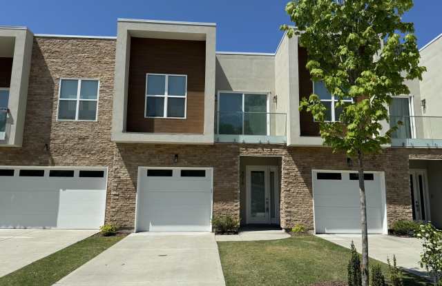 4016 Southpoint Lndg Way Gallery 1