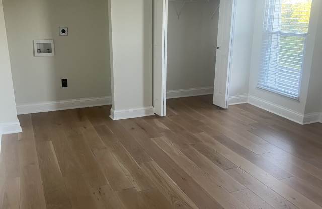 1310 Louisville Road photos photos