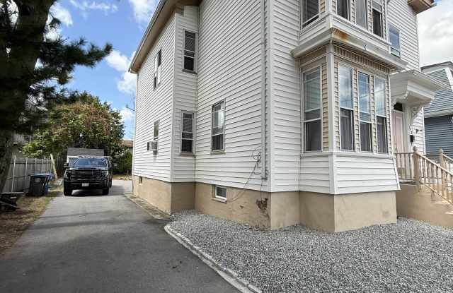 143 South Clarendon Street photos photos