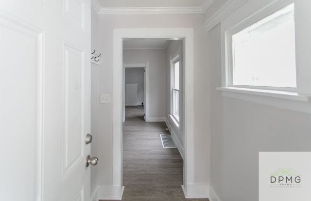 206 South Hosmer St., Lansing MI 48912 Gallery 3