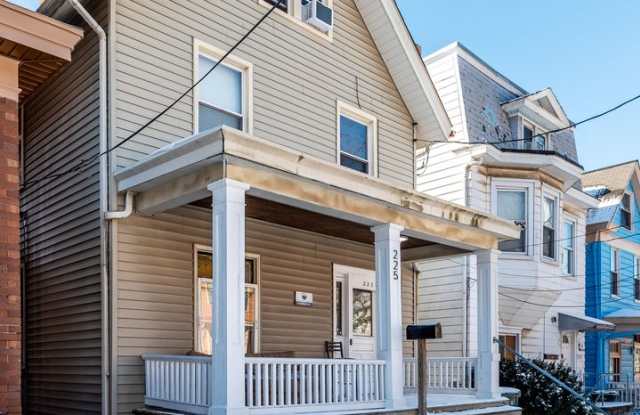 225 Atkinson Street photos photos