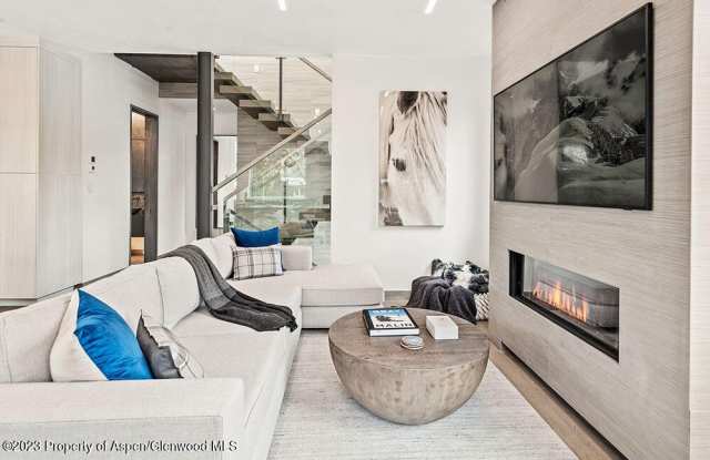 802 E Cooper unit: #3 photos photos 802 E Cooper unit: #3 photos photos