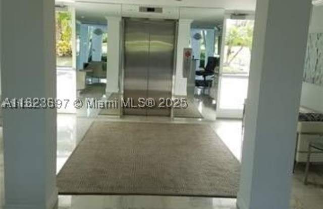 2505 S Ocean Blvd Gallery 3