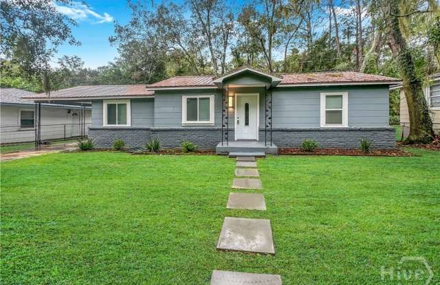 2217 Vicksburg Drive Gallery 3
