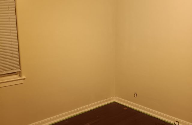 220 Taft St. - 220 West Taft Street, Gary, IN 46404