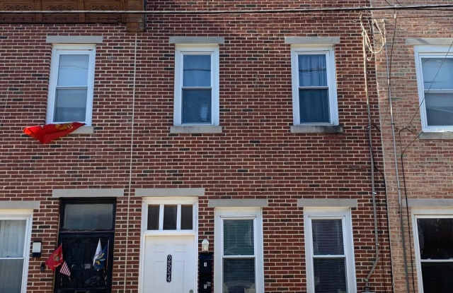 2554 N 9TH STREET - 2554 North 9th Street, Philadelphia, PA 19133