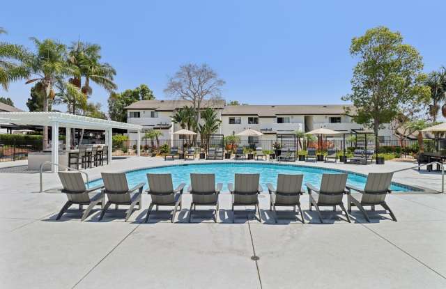 Vista Waterleaf Apartments Gallery 1