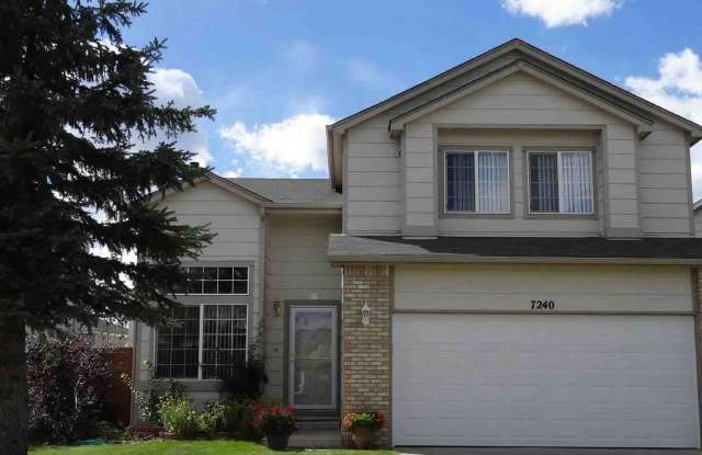 Spacious 4-Bed Home with Finished Basement| Pikes Peak Views Gallery 1