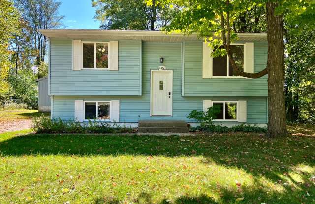 Updated and spacious! Ready for move in! photos photos Updated and spacious! Ready for move in! photos photos