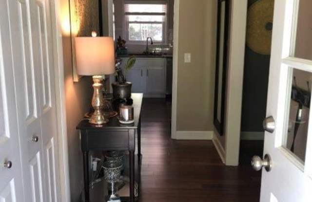 6208 Wheeler Drive Gallery 2