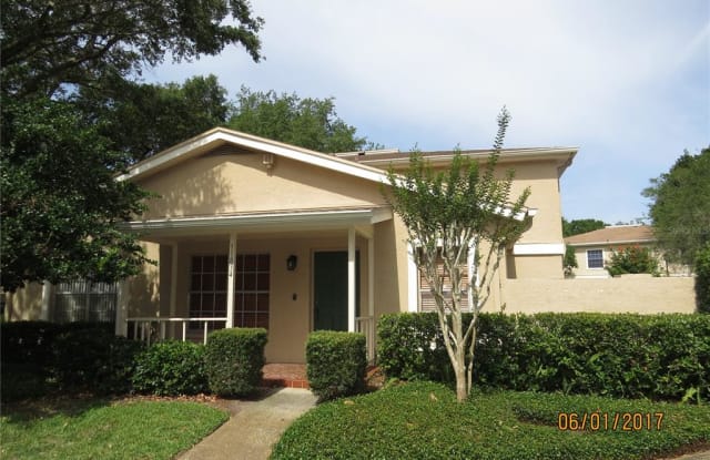 11834 WILDEFLOWER PLACE - 11834 Wildeflower Place, Temple Terrace, FL 33617