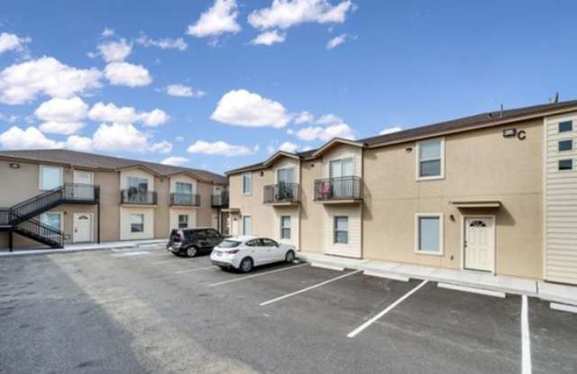Center Way Apartments 2BDR - 1 BATH photos photos