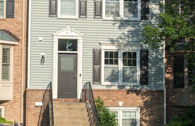 43578 BLACKSMITH SQUARE photos photos
