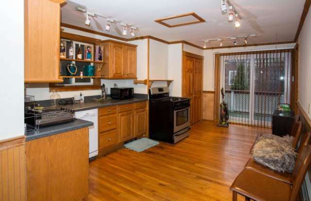 132 Bremen St. photos photos