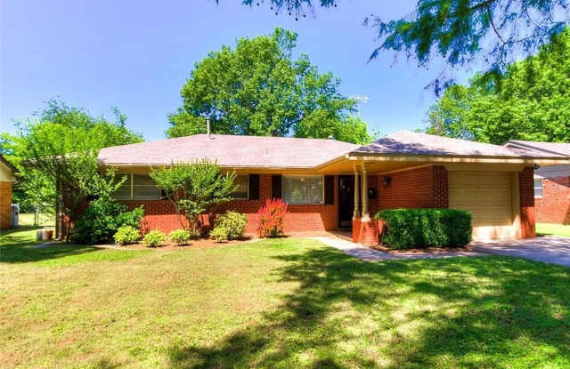 Charming 3 Bed, 1.5 Bath Home in Central Norman photos photos