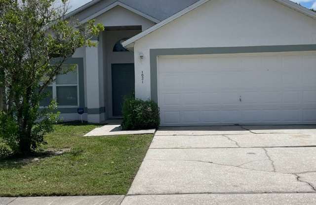 Adorable 3 bdrm/2 bath home with vaulted ceilings!!!! photos photos