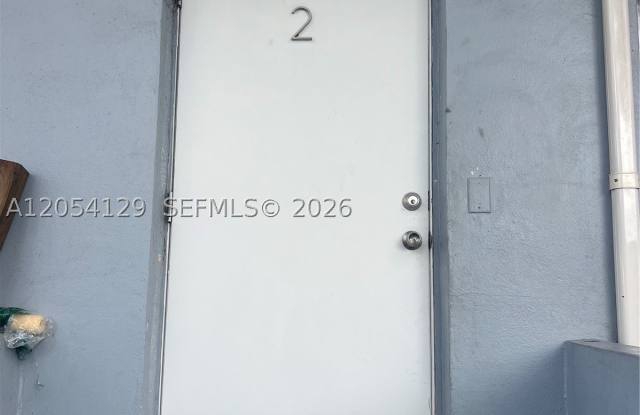 2560 WILMINGTON ST Gallery 2