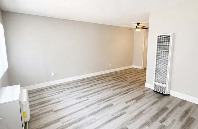 Jurupa Royale Apts Gallery 4